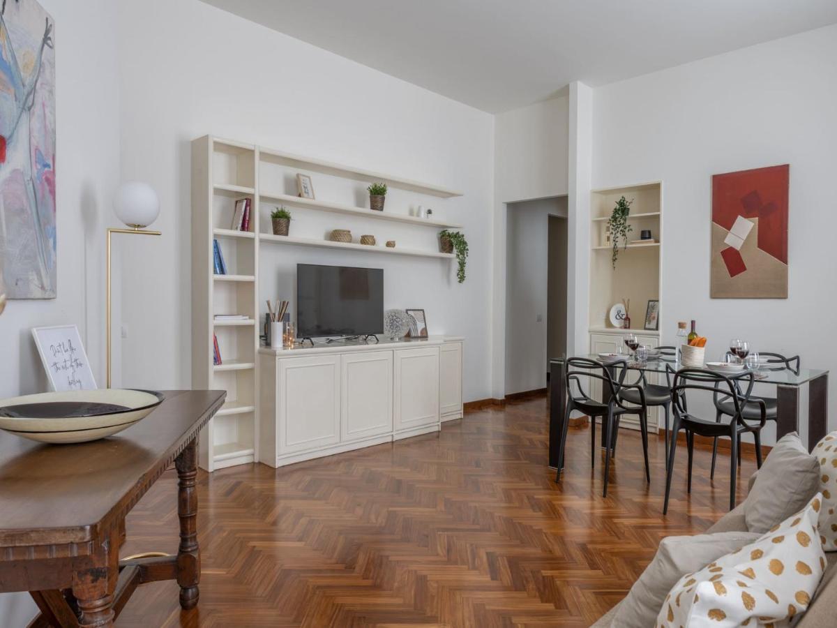 The Best Rent - Gorgeous Two-Bedroom Apartment In Porta Nuova District 米兰 外观 照片